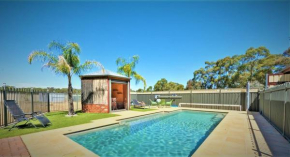 Whispering Woods House Pool Sauna